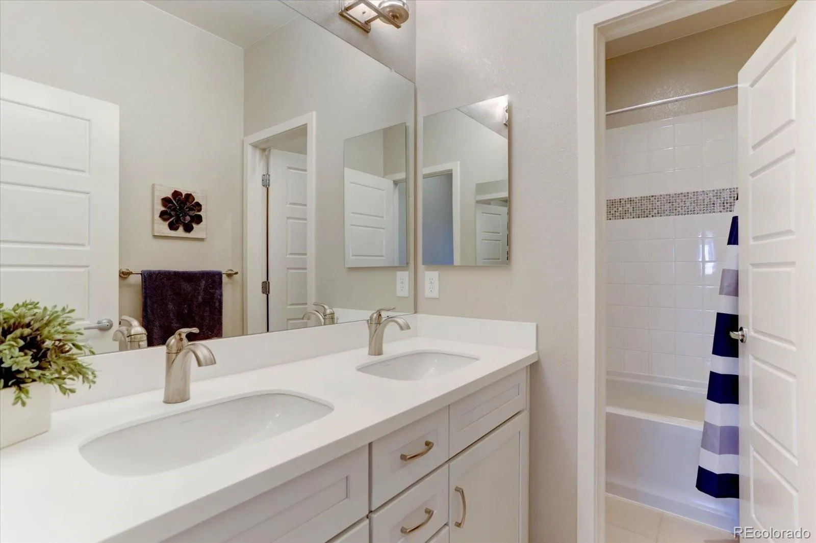 13956 Blue Wing Lane Parker CO 80134 | MLS #REC5122184 08292026195321 1600 31