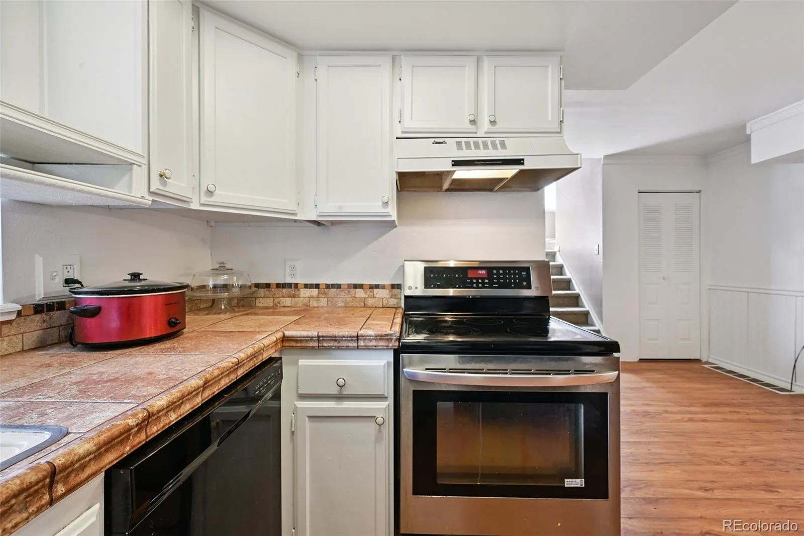 17146 E Tennessee Drive Aurora CO 80017 | MLS #REC5125206 04132026180902 1600 11