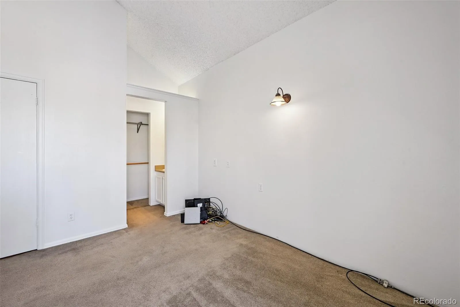 17146 E Tennessee Drive Aurora CO 80017 | MLS #REC5125206 04132026180902 1600 14
