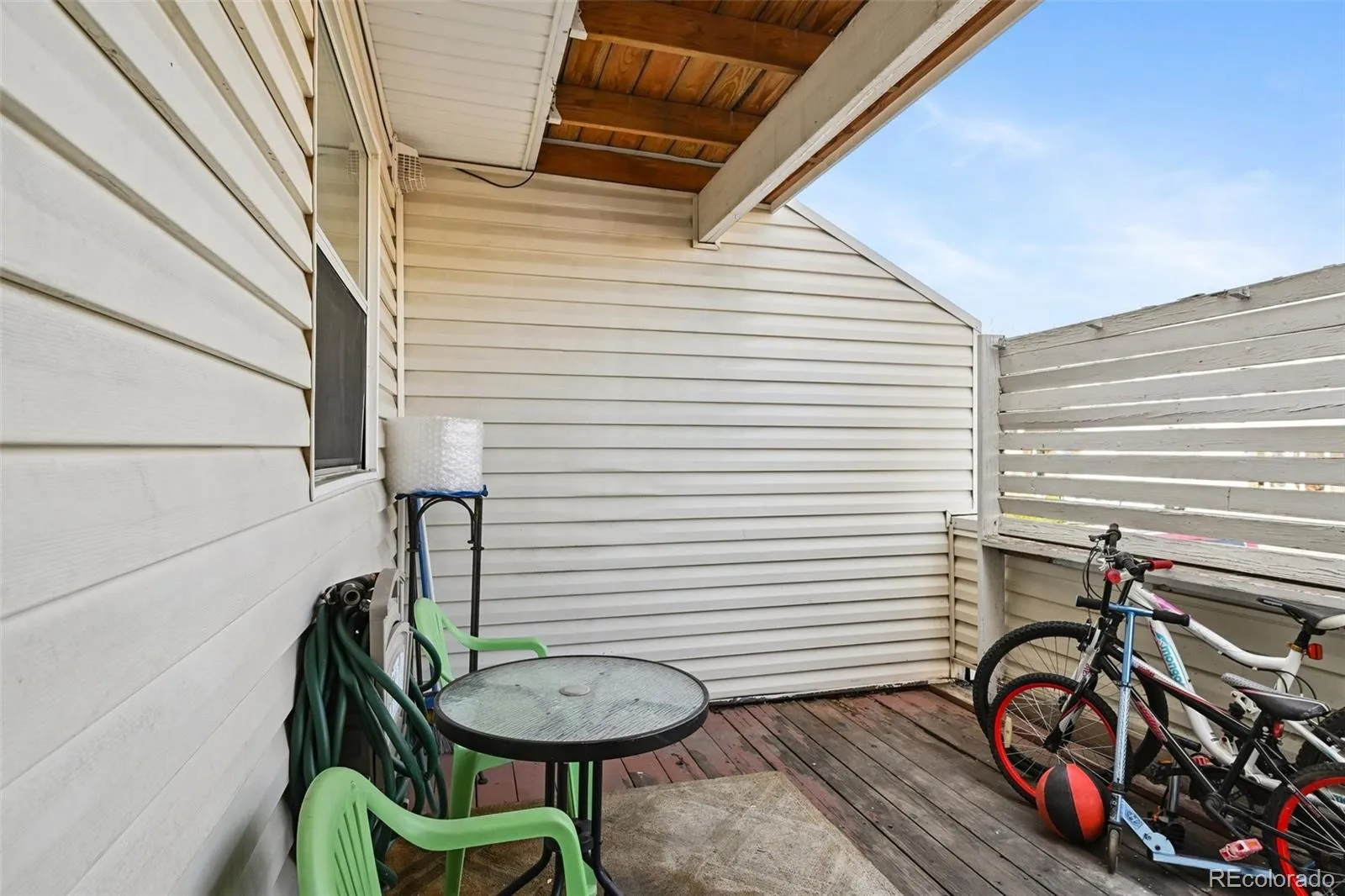 17146 E Tennessee Drive Aurora CO 80017 | MLS #REC5125206 04132026180902 1600 30
