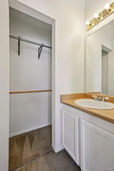 17146 E Tennessee Drive Aurora CO 80017 | MLS #REC5125206 04132026180902 800 16