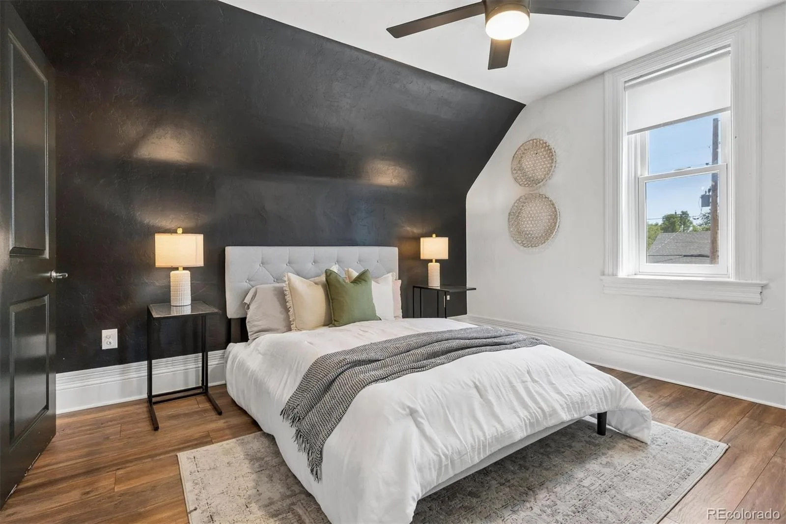 1004 S Pennsylvania Street Denver CO 80209 | MLS #REC5128091 07162026202303 1600 22