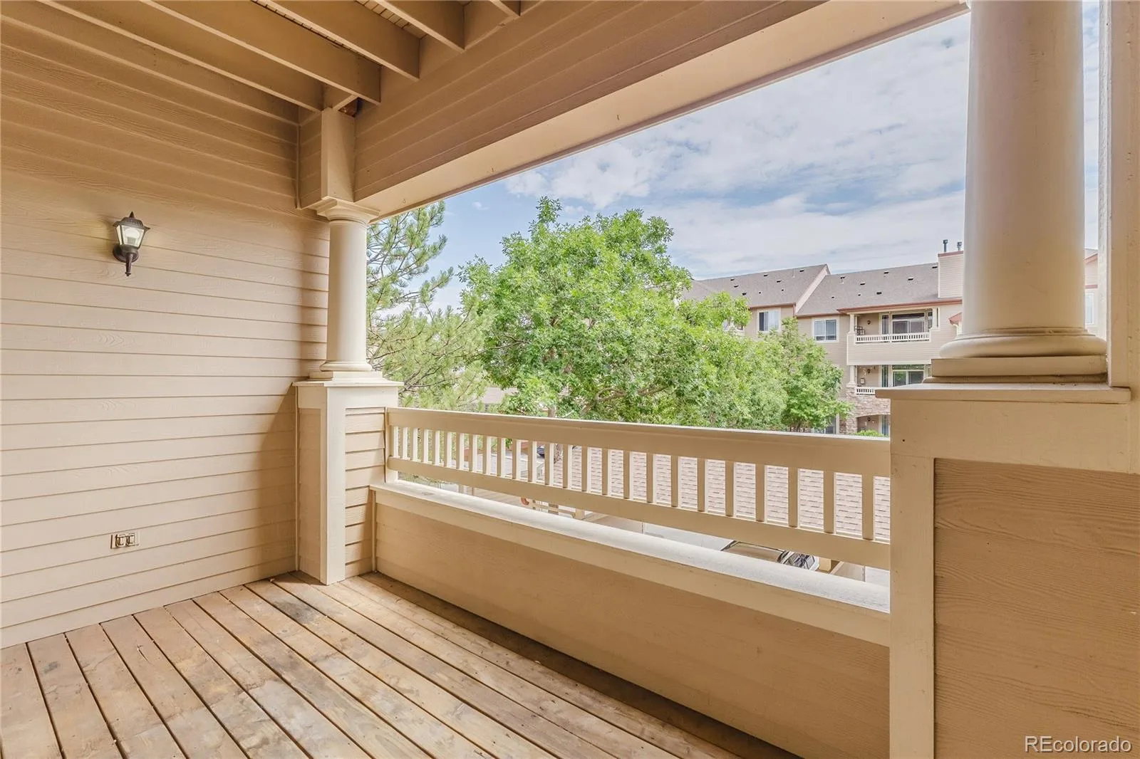 8465 S Holland Way #205 Littleton CO 80128 | MLS #REC5134721 08192026195915 1600 29