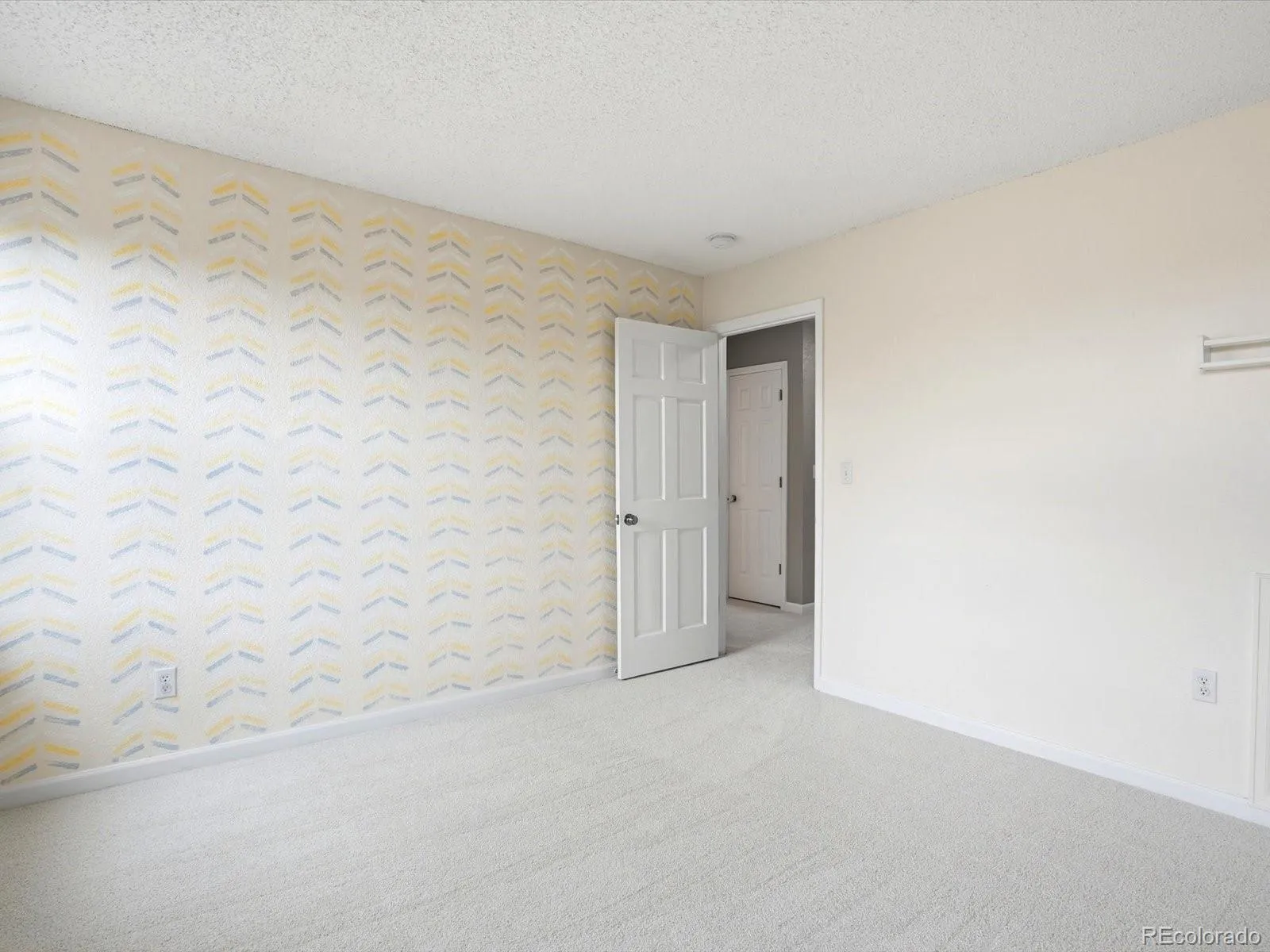 6429 Devinney Street Arvada CO 80004 MLS #REC5135236 04172026171701 1600 38