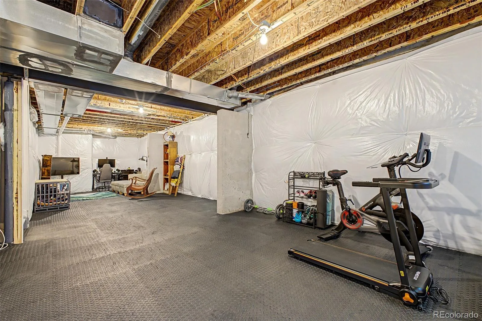 13125 E 102nd Place Commerce City CO 80022 | MLS #REC5136395 08262026213951 1600 33