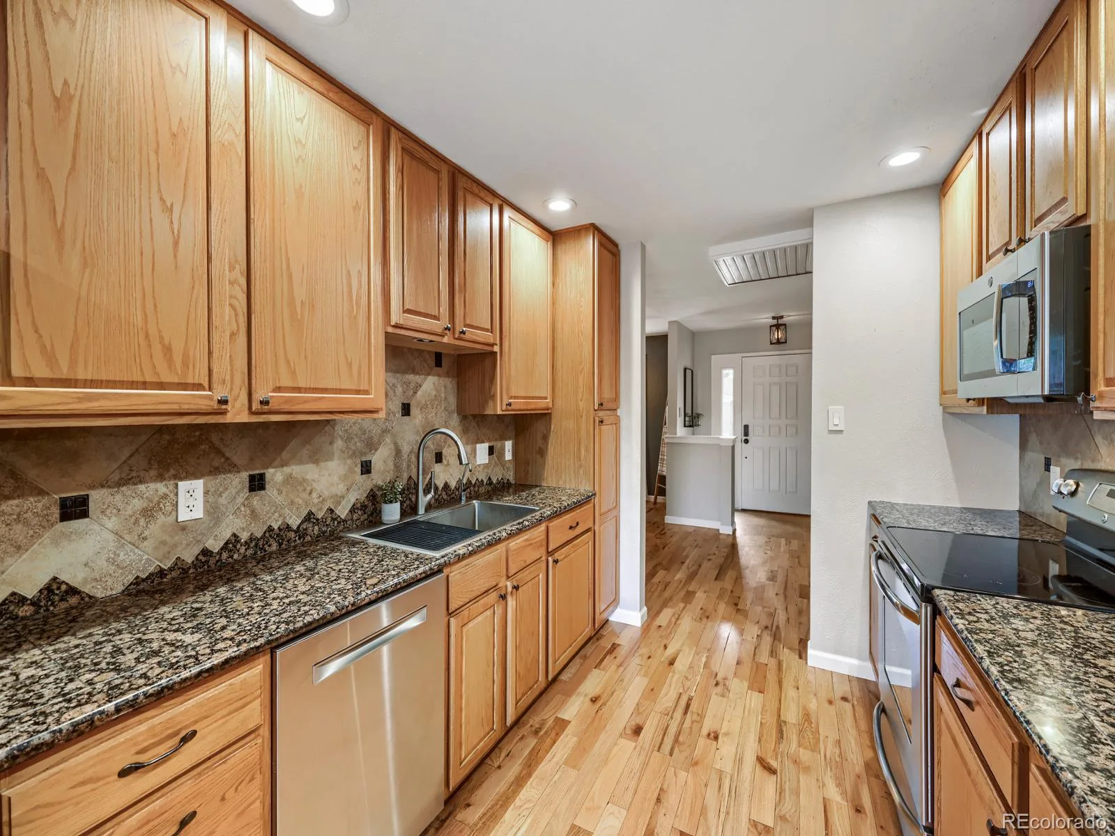 13469 W Auburn Avenue Denver CO 80228 | MLS #REC5138835 07312026142816 1600 11