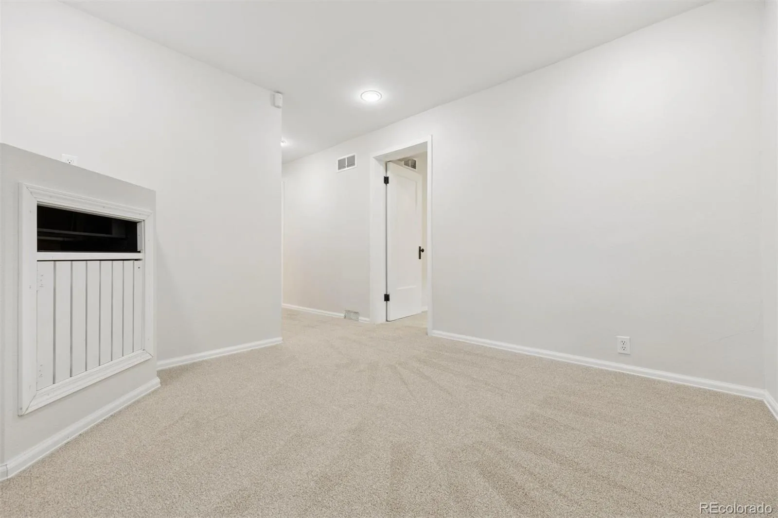 1321 Tamarac Street Denver CO 80220 | MLS #REC5139349 09242026070802 1600 28