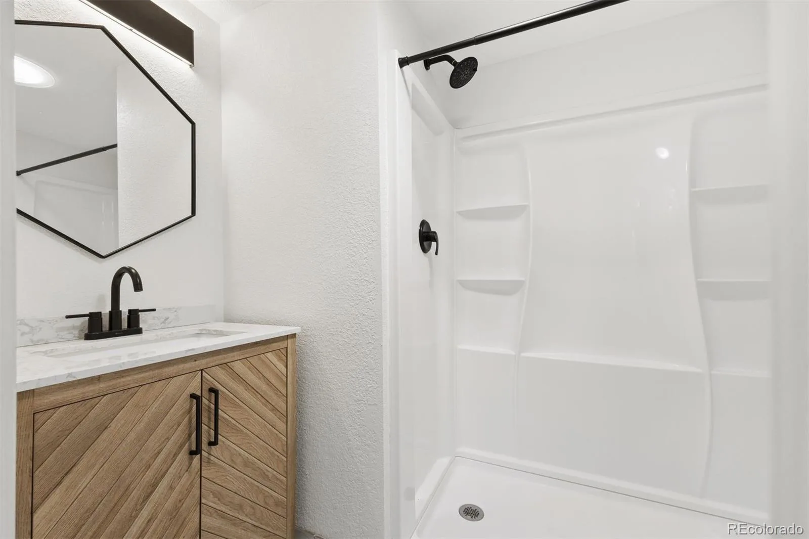 1321 Tamarac Street Denver CO 80220 | MLS #REC5139349 09242026070802 1600 39