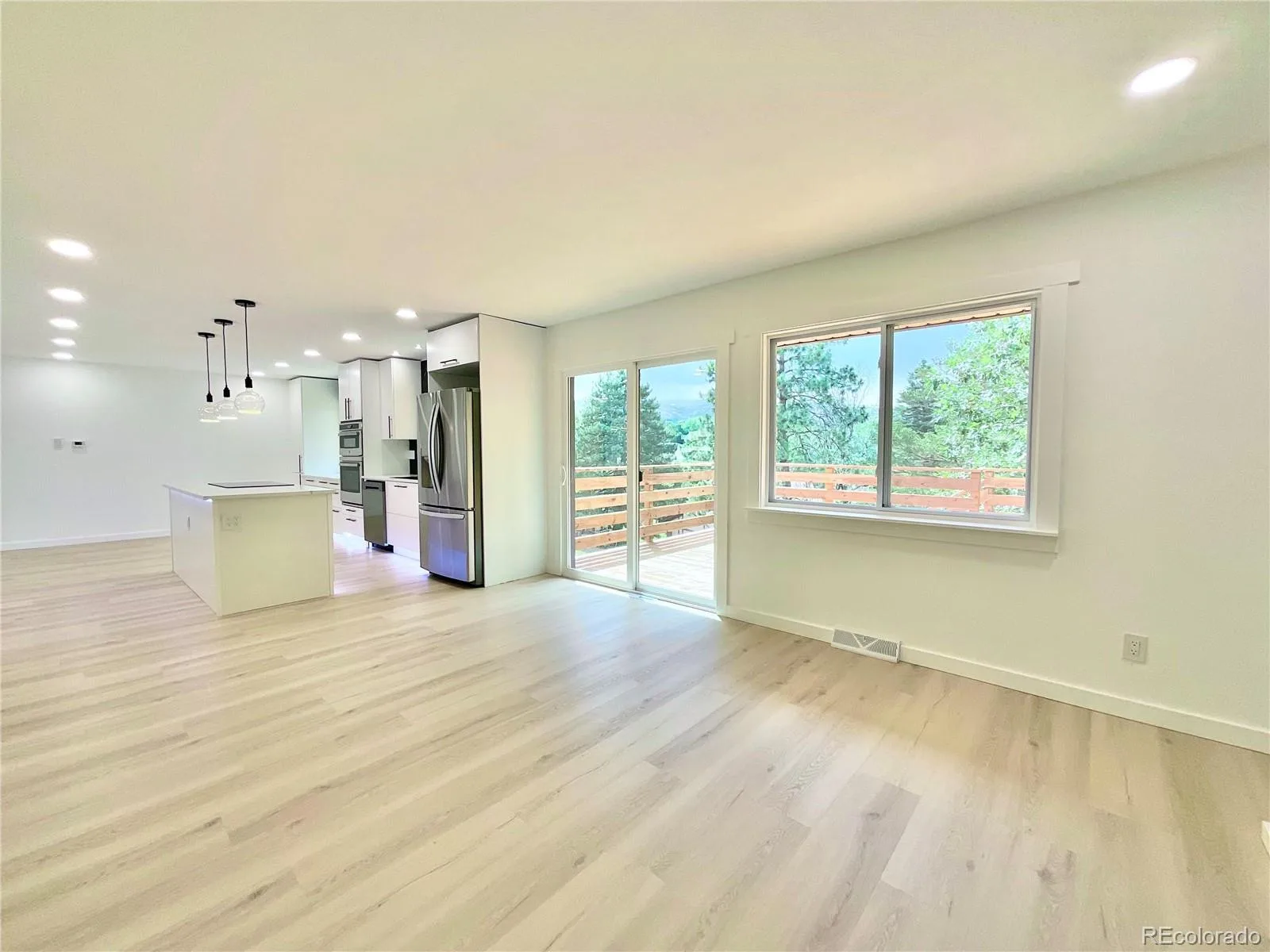 1221 S Ward Court Denver CO 80228 MLS #REC5140450 07102026003912 1600 12