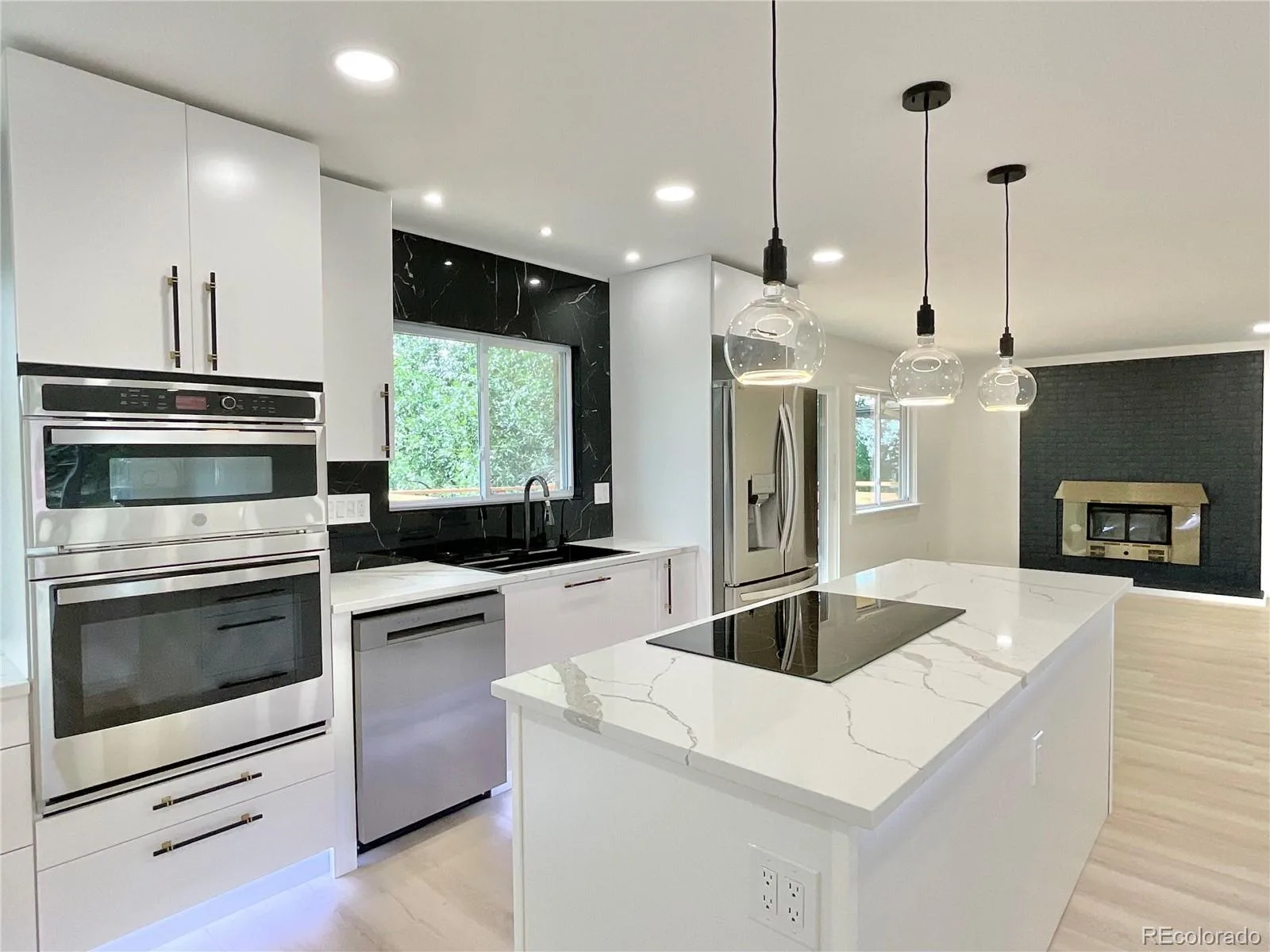 1221 S Ward Court Denver CO 80228 MLS #REC5140450 07102026003912 1600 8