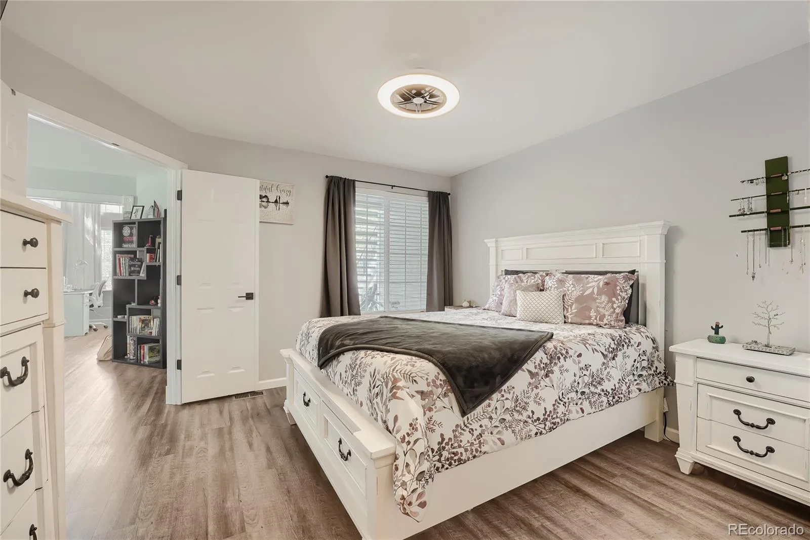 4094 S Carson Street #C Aurora CO 80014 MLS #REC5140700 06122026073526 1600 13