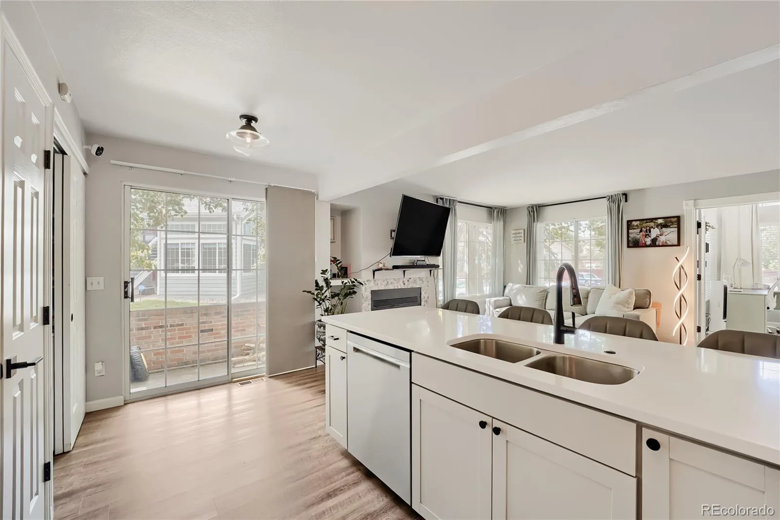 4094 S Carson Street #C Aurora CO 80014 MLS #REC5140700 06122026073526 1600 5