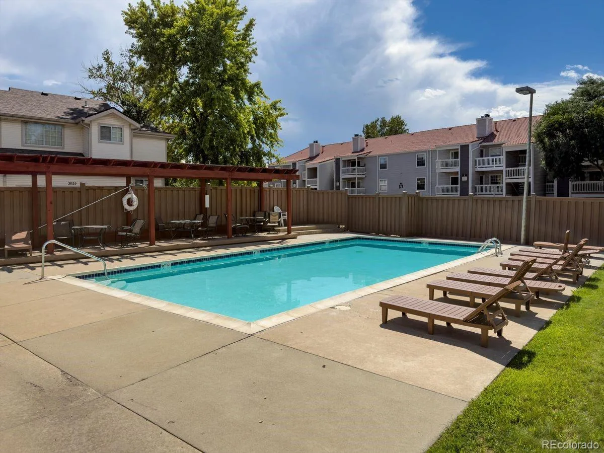 2003 S Xenia Way Denver CO 80231 | MLS #REC5141547 09252026153534 1200 28