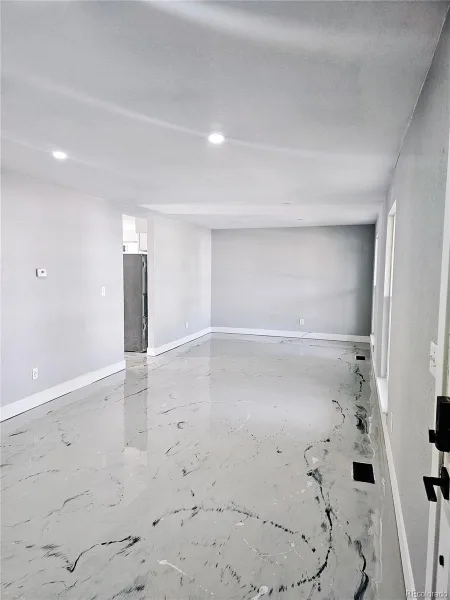 4716 Freeport Way Denver CO 80239 | MLS #REC5142888 06302026190800 800 3
