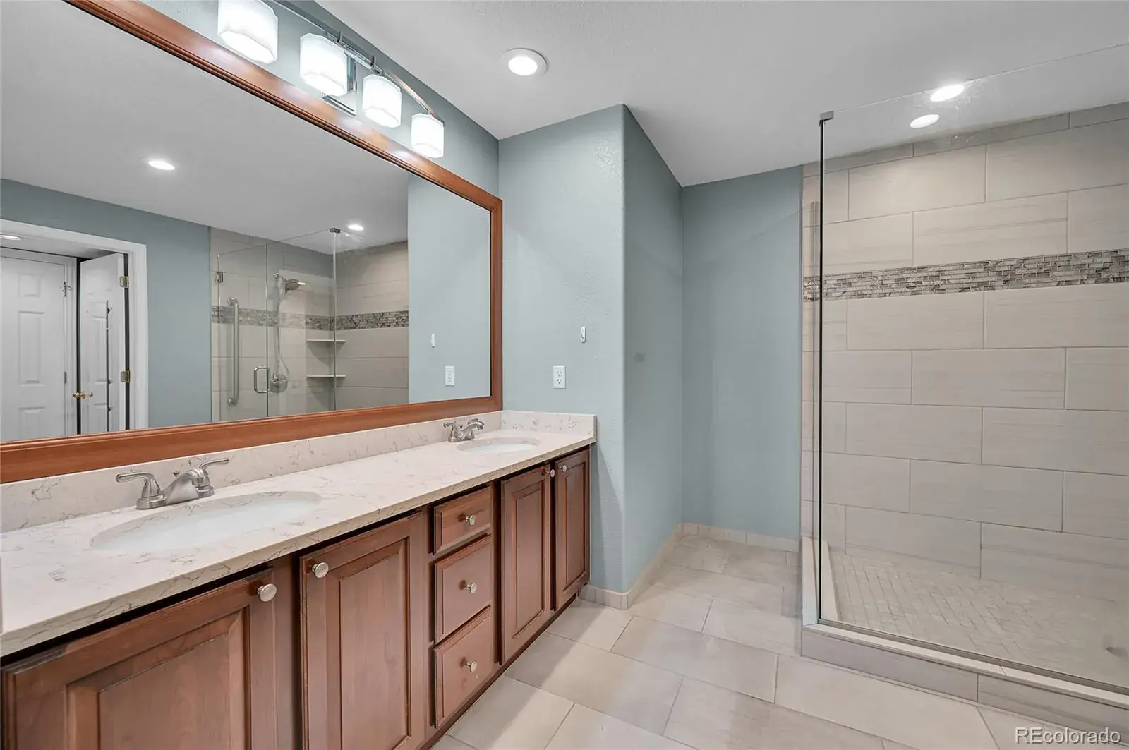 04152025024007 1600 15