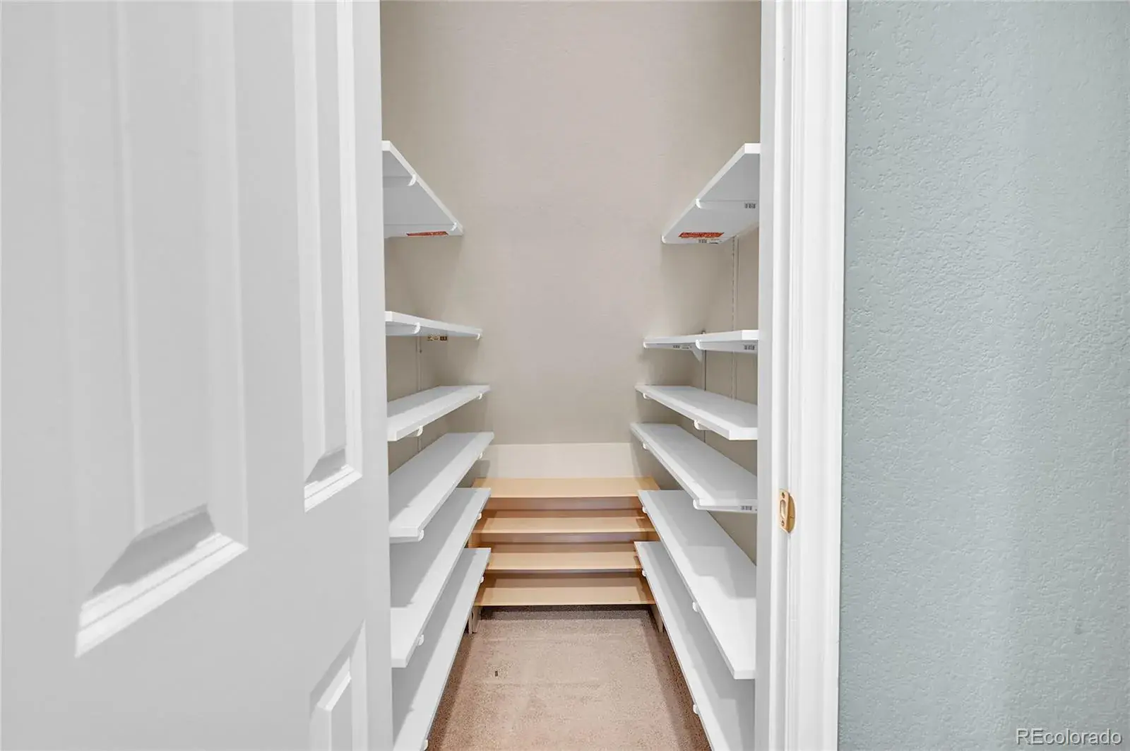 04152025024007 1600 17