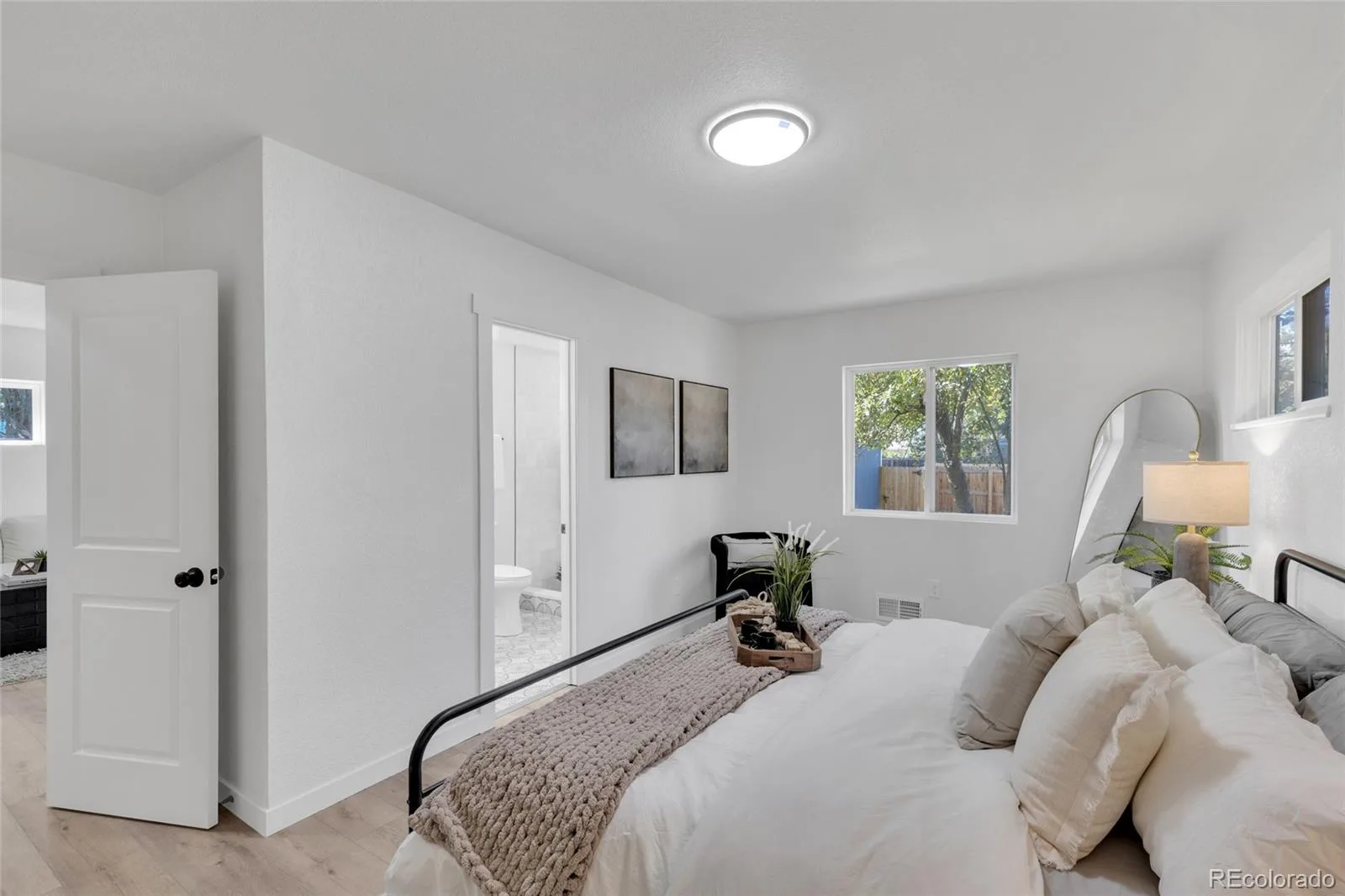 2055 S Williams Street Denver CO 80210 | MLS #REC5144162 10082026192858 1600 18
