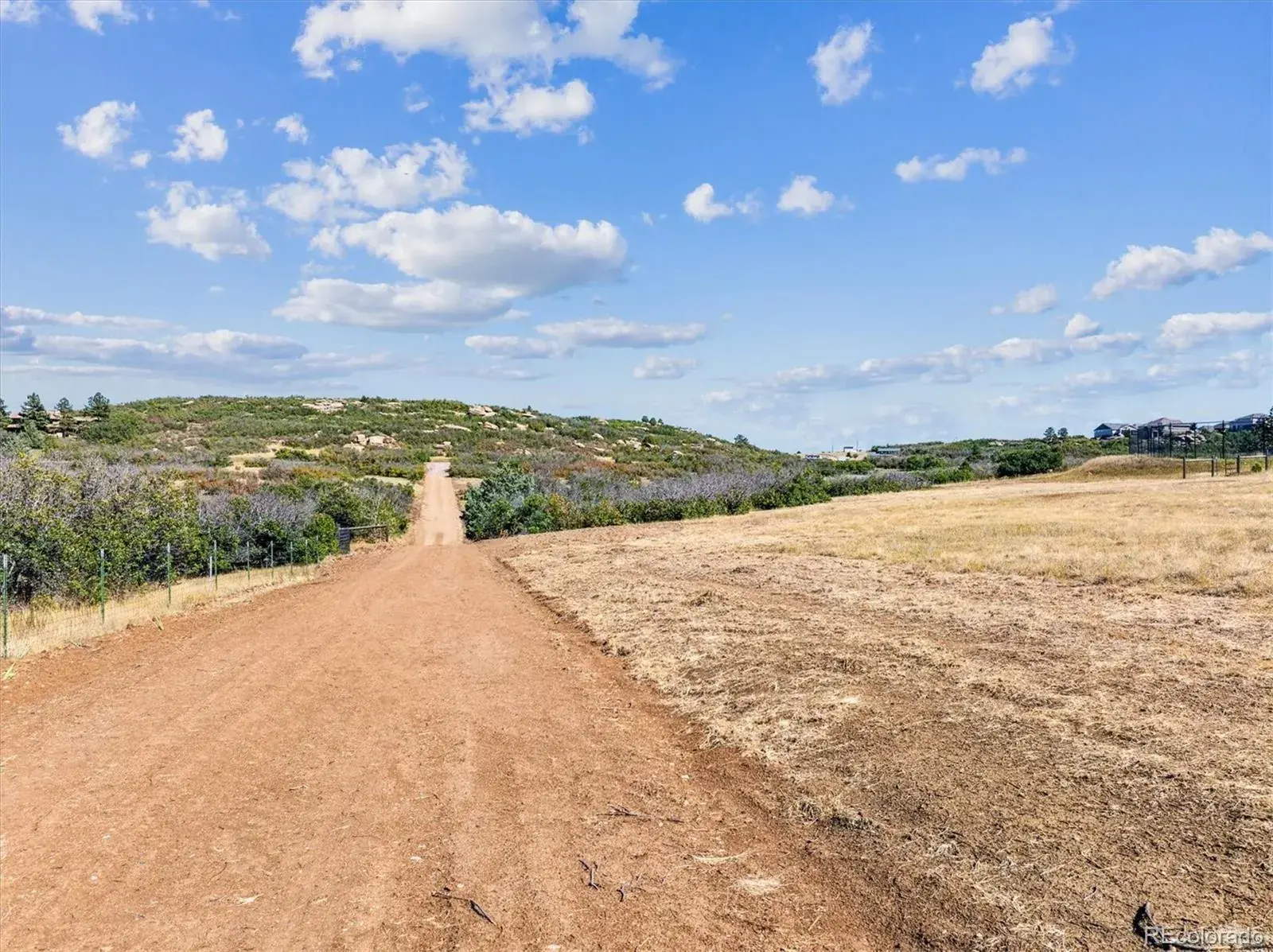 1725 N Rocky View Road Castle Rock CO 80108 | MLS #REC5148496 09272025022800 1600 1