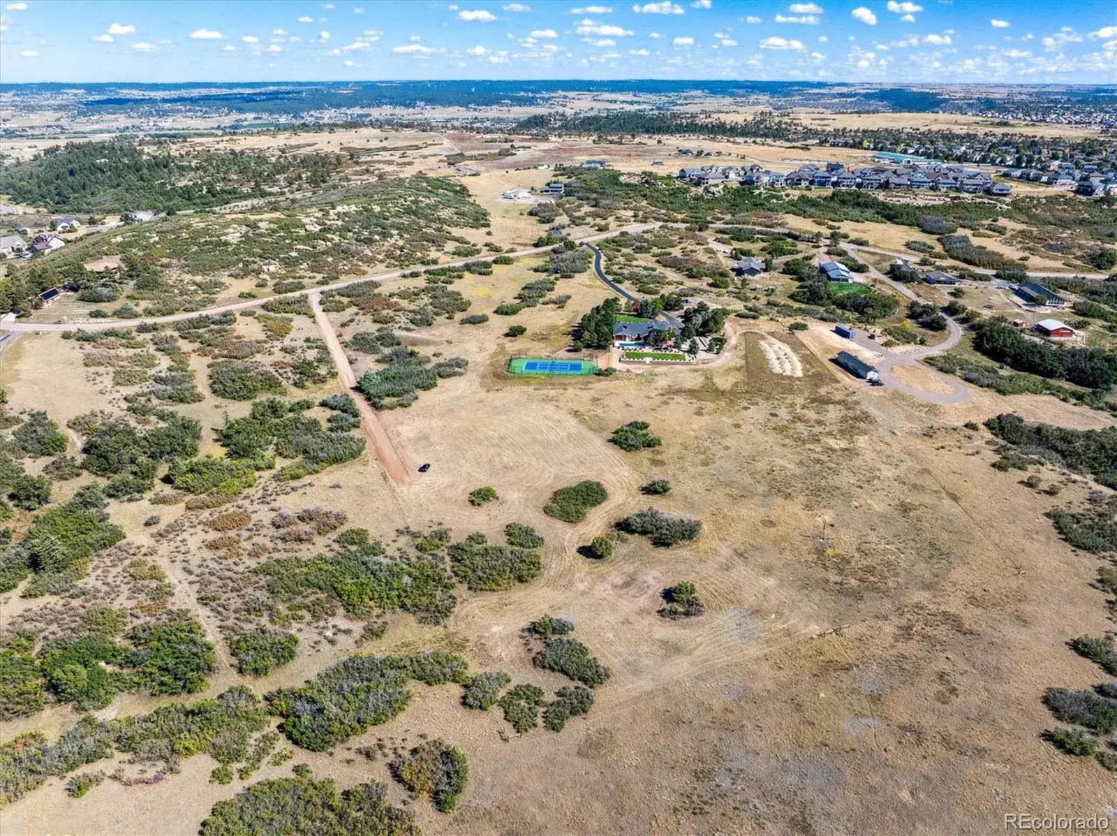 1725 N Rocky View Road Castle Rock CO 80108 | MLS #REC5148496 09272025022800 1600 10