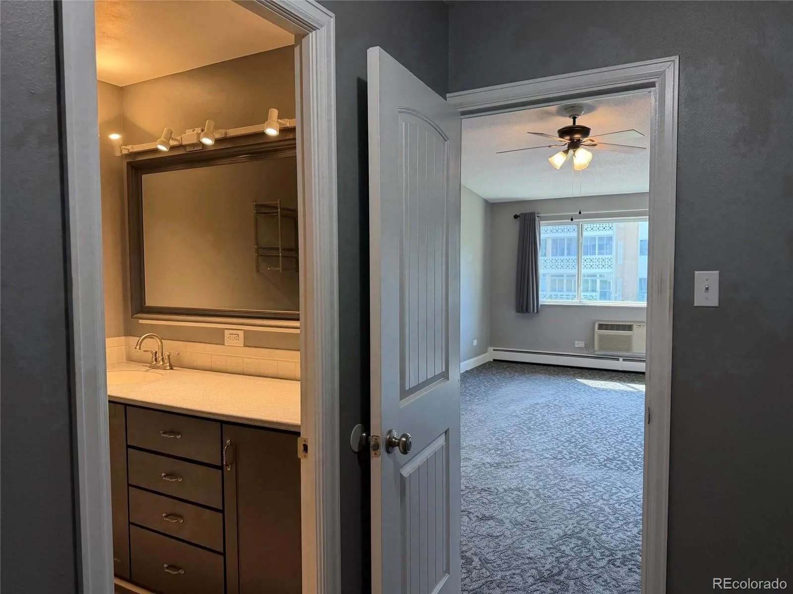 785 S Alton Way #9B Denver CO 80247 | MLS #REC5149558 09292026122324 1600 21
