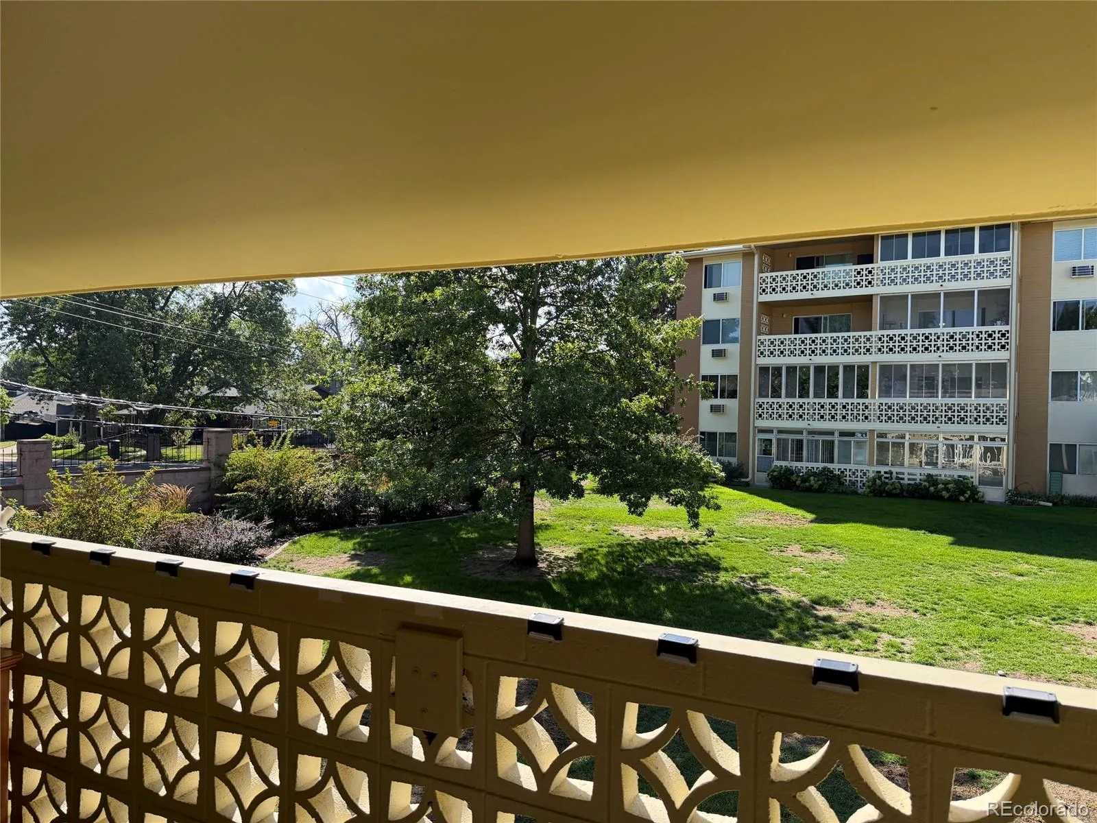 785 S Alton Way #9B Denver CO 80247 | MLS #REC5149558 09292026122324 1600 22