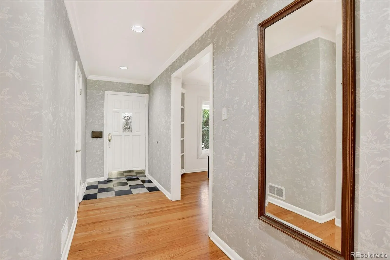 245 Locust Lane Denver CO 80220 MLS #REC5153421 04302026035512 1600 4