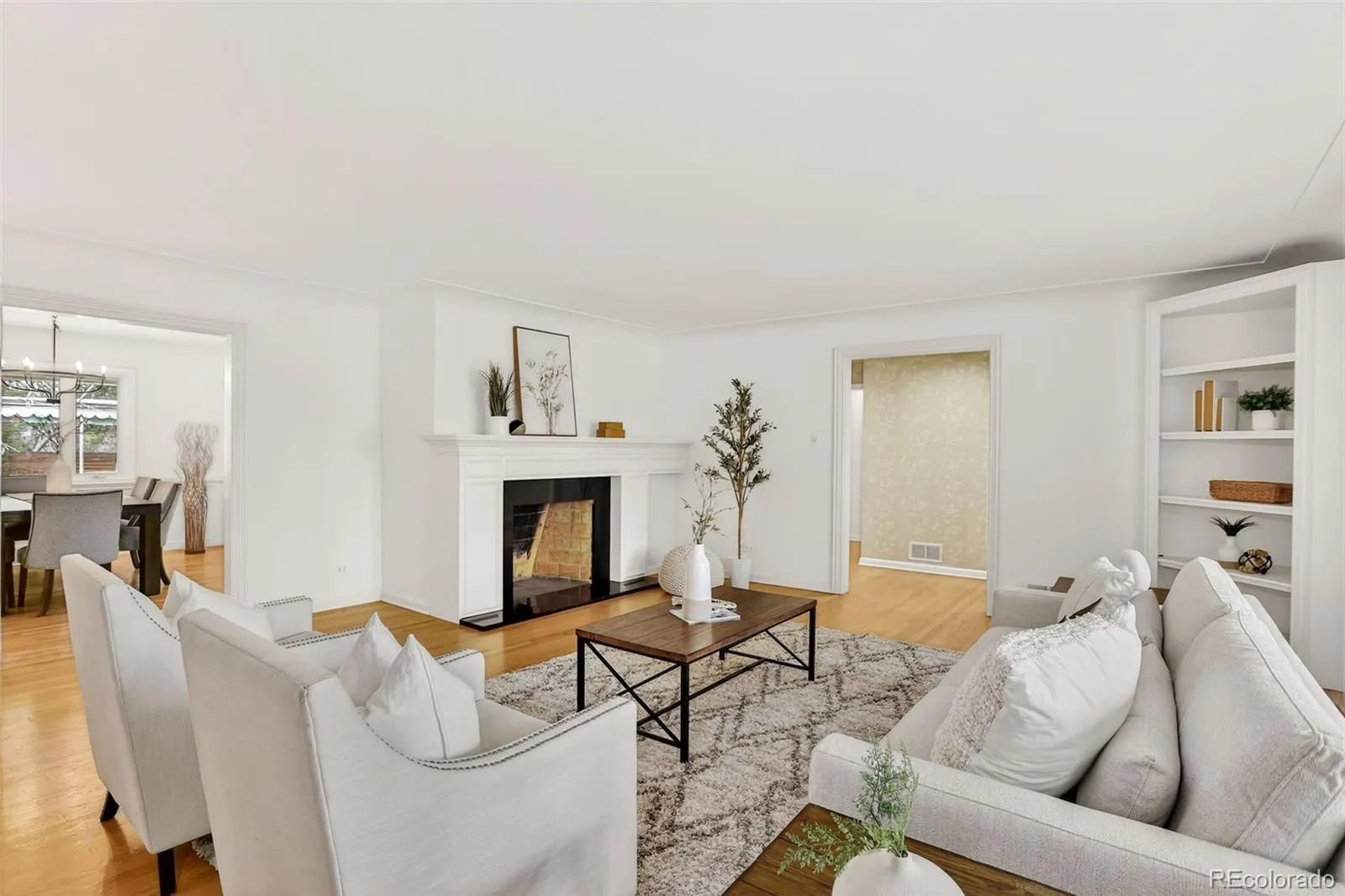 245 Locust Lane Denver CO 80220 MLS #REC5153421 04302026035512 1600 8