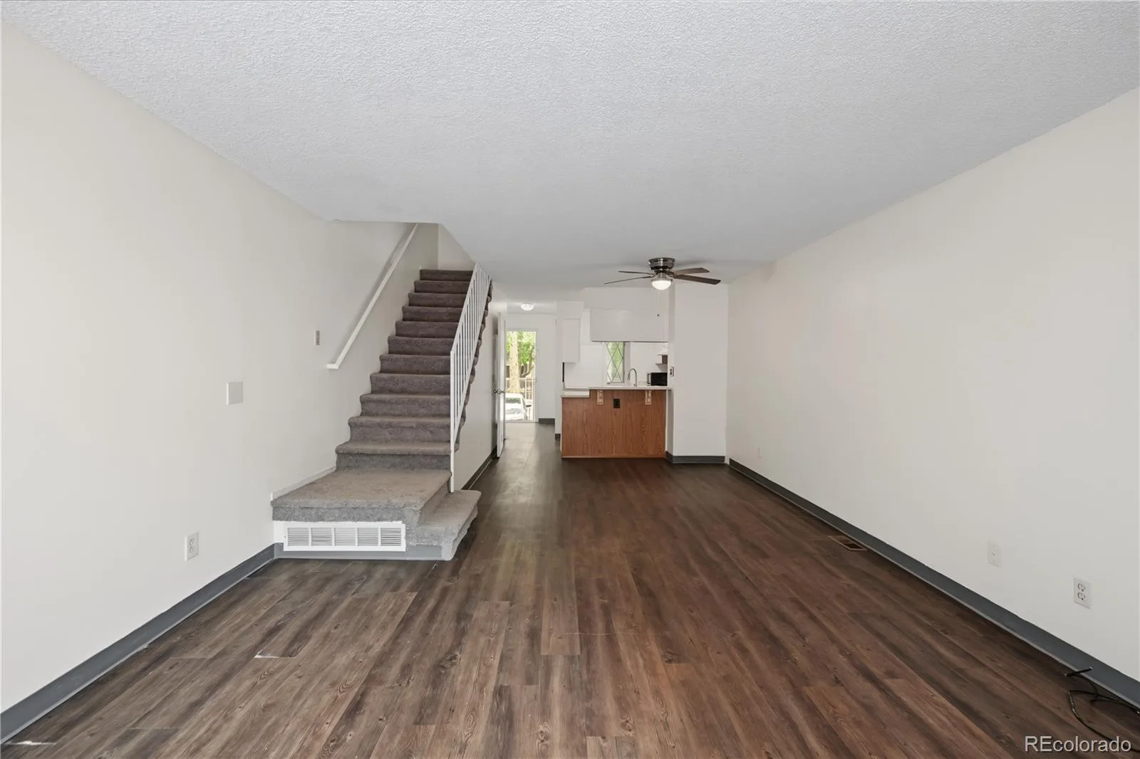 15566 E Louisiana Avenue Aurora CO 80017 | MLS #REC5153906 07302026140824 1600 7