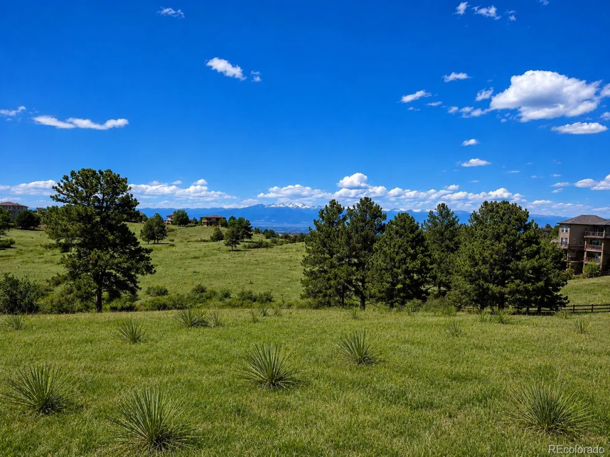 1 Forest Rim Aurora CO 80016 | MLS #REC5154614 06162026215613 1200 6