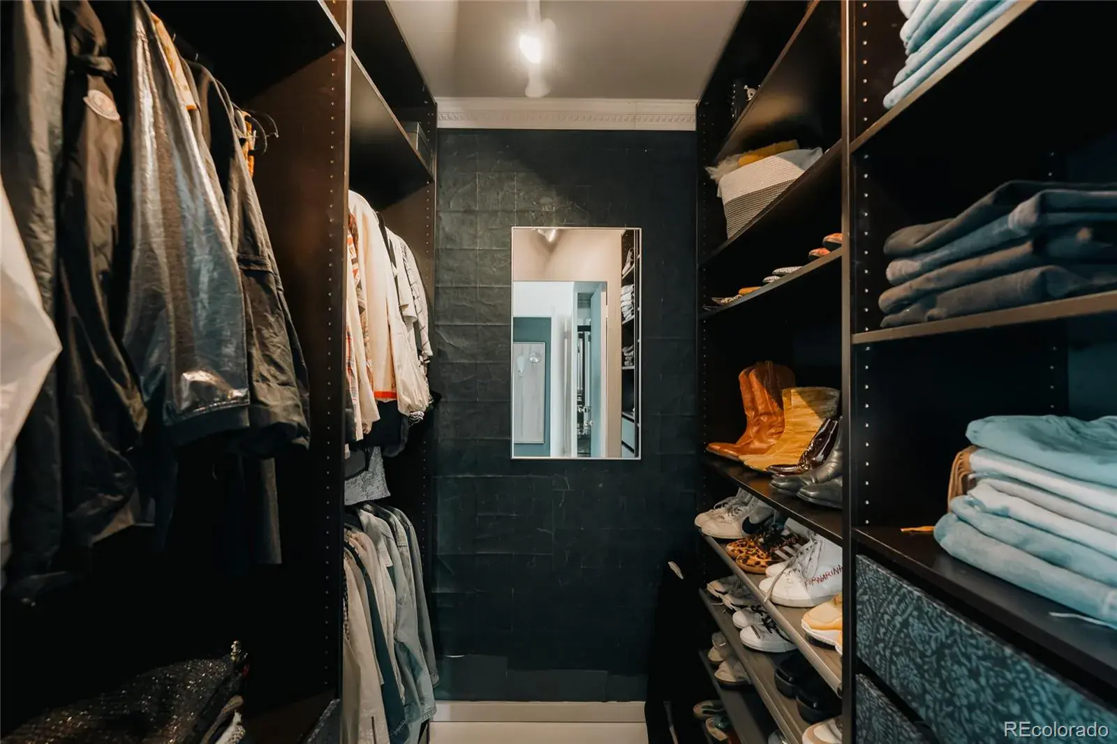 03042026004016 1600 14