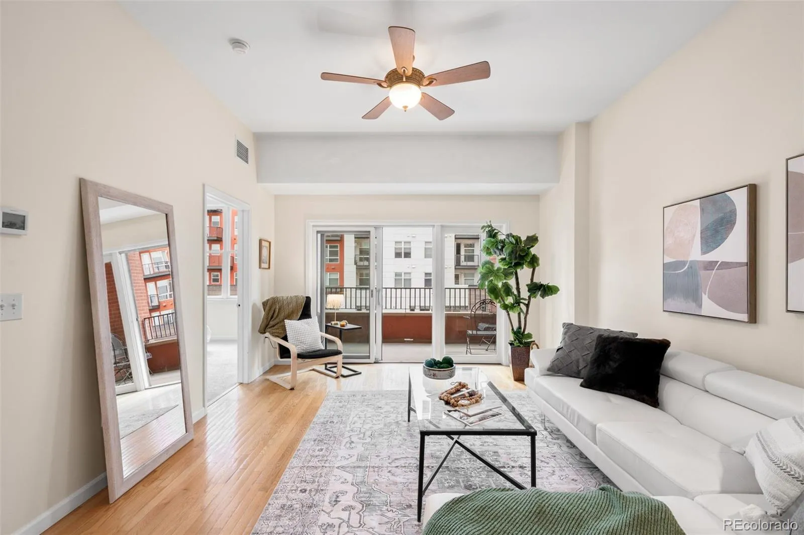 04072026150905 1600 12