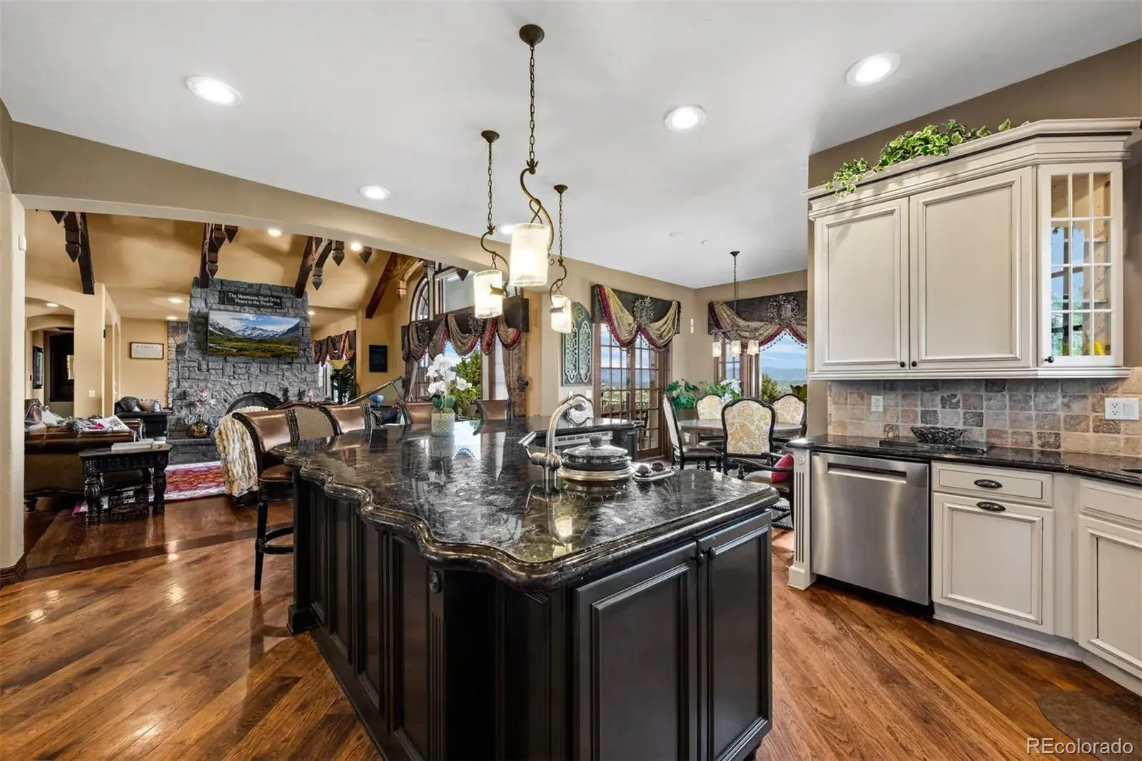 3440 Medallion Road Castle Rock CO 80104 | MLS #REC5156606 03052026221140 1600 20
