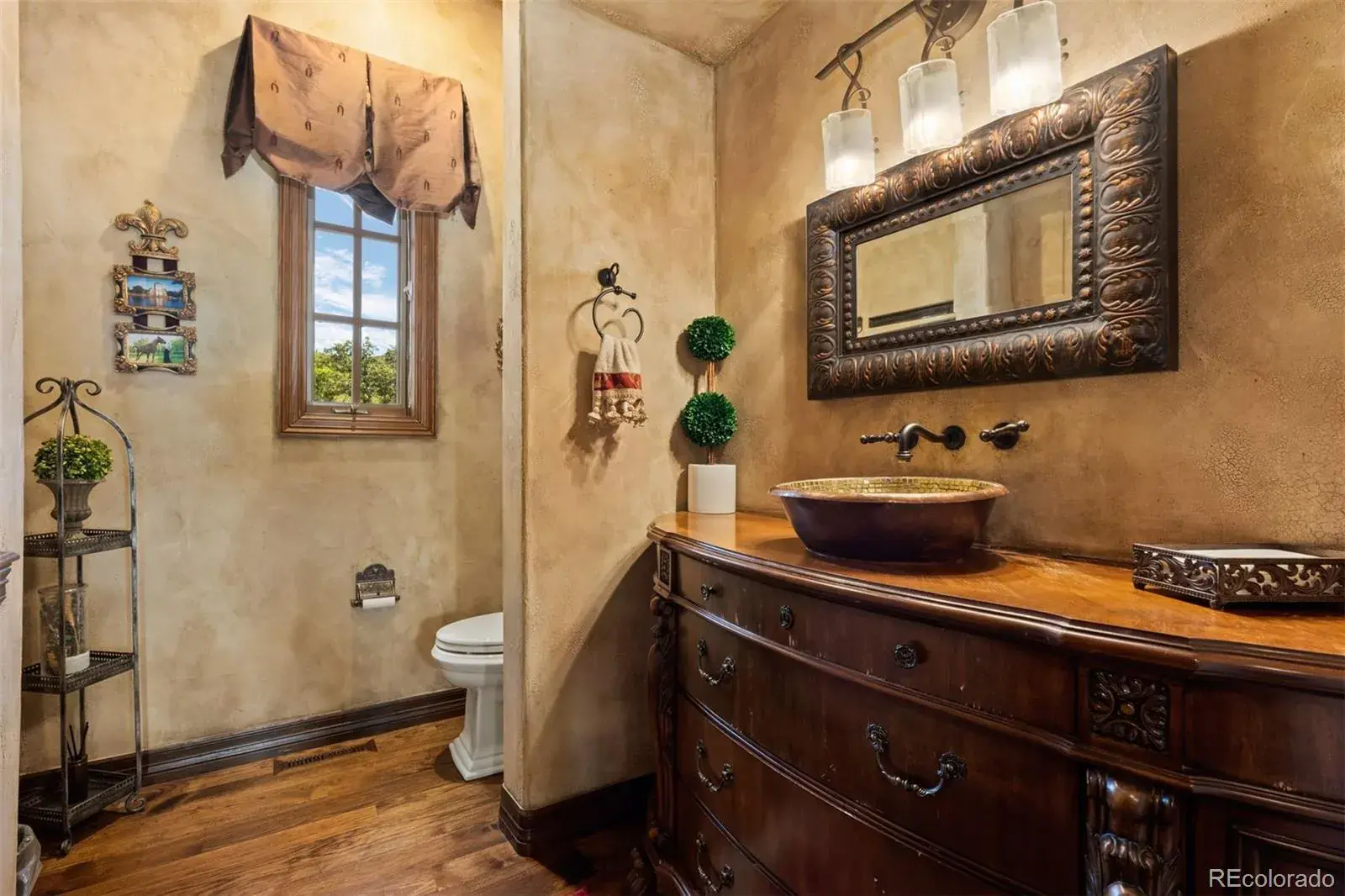 3440 Medallion Road Castle Rock CO 80104 | MLS #REC5156606 03052026221140 1600 28