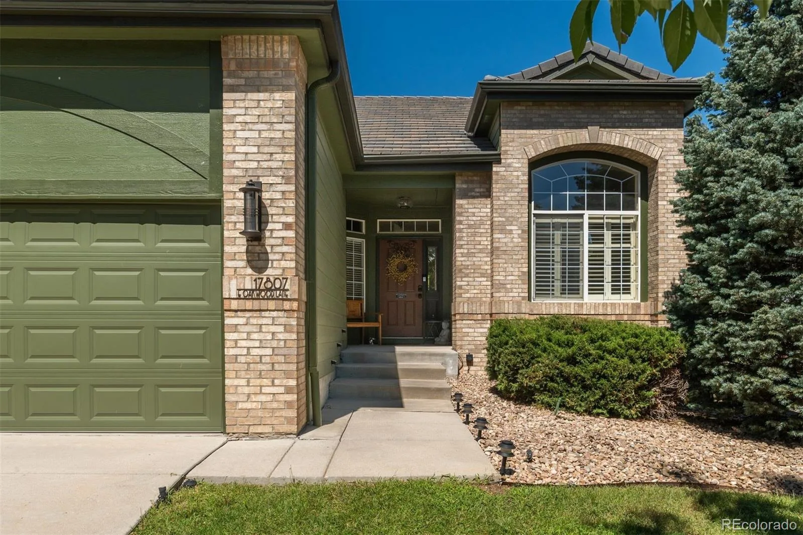 17807 E Oakwood Lane Aurora CO 80016 | MLS #REC5157098 10152026192855 1600 34