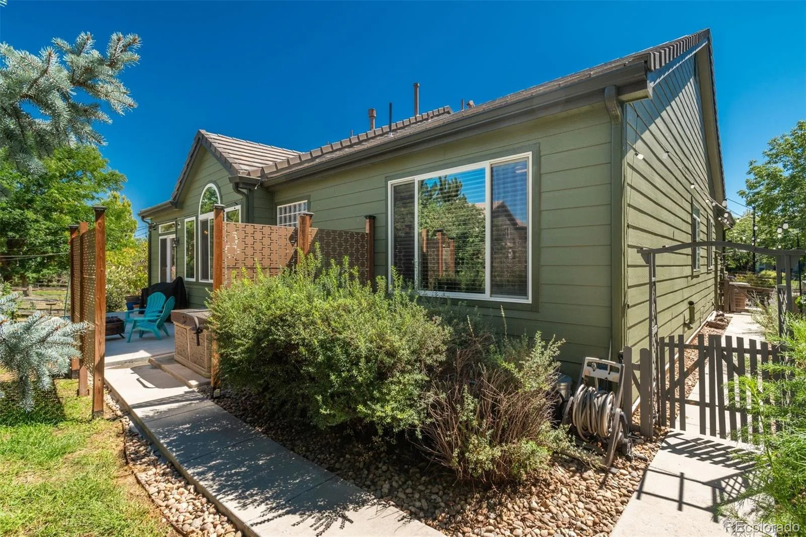 17807 E Oakwood Lane Aurora CO 80016 | MLS #REC5157098 10152026192855 1600 6