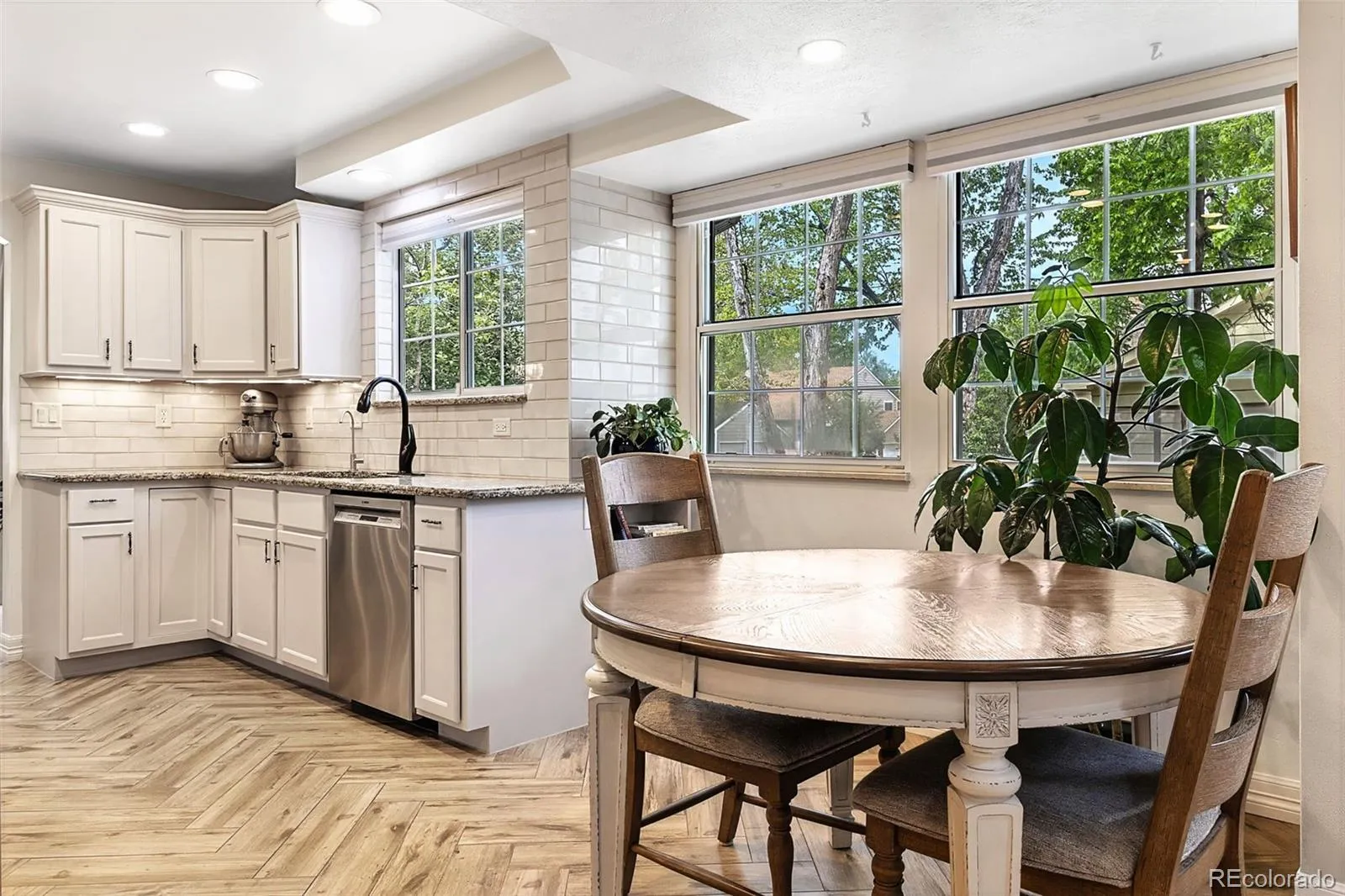 8280 Independence Street Arvada CO 80005 MLS #REC5158486 05062026194454 1600 14