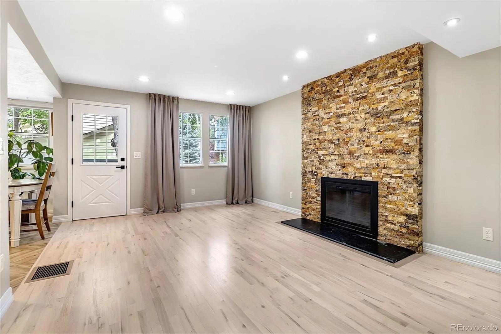 8280 Independence Street Arvada CO 80005 MLS #REC5158486 05062026194454 1600 16
