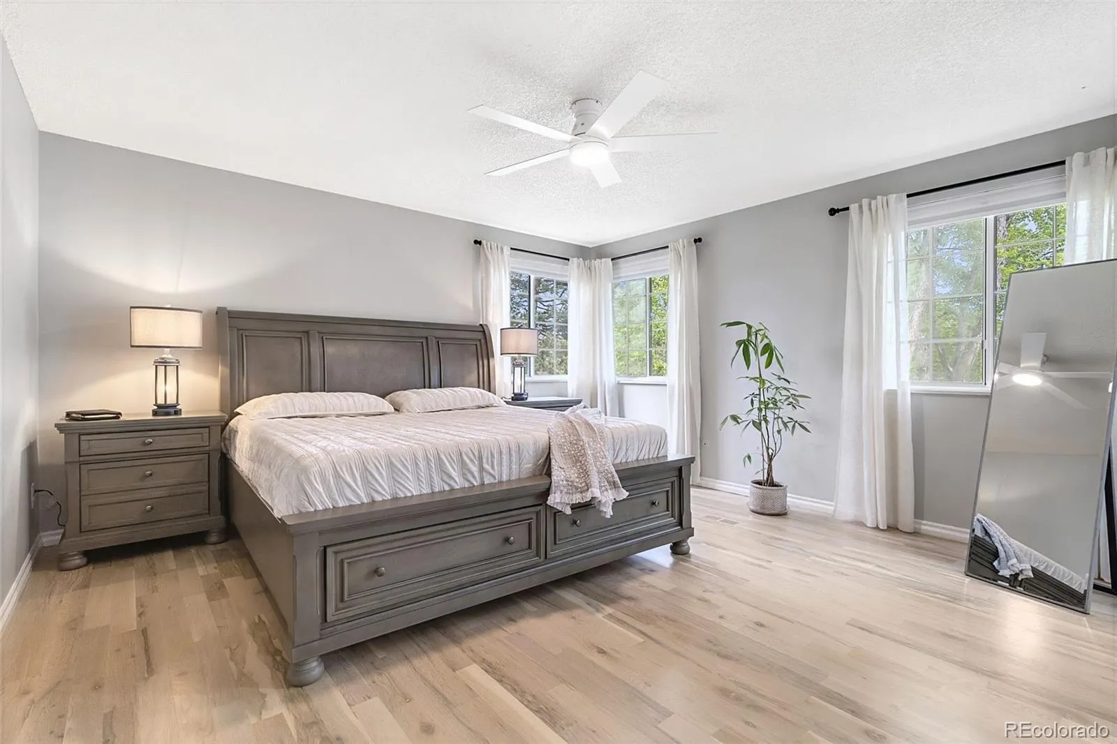 8280 Independence Street Arvada CO 80005 MLS #REC5158486 05062026194454 1600 17