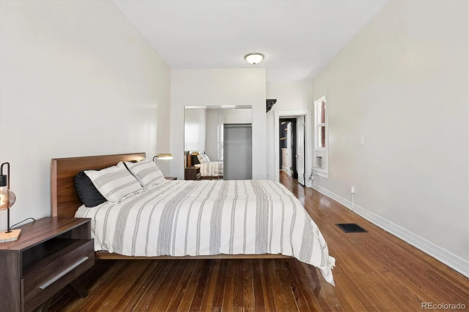 03232026155407 1600 21