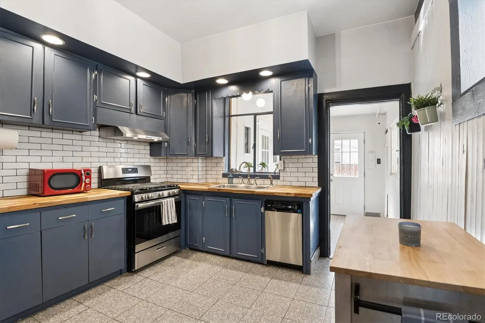 03232026155407 1600 6