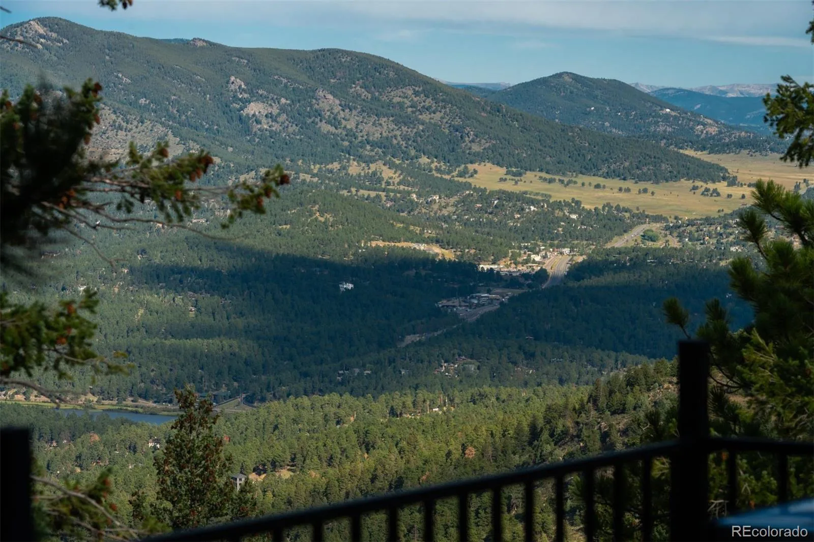 25806 Lost Cabin Trail Evergreen CO 80439 | MLS #REC5163397 08282026222933 1600 37