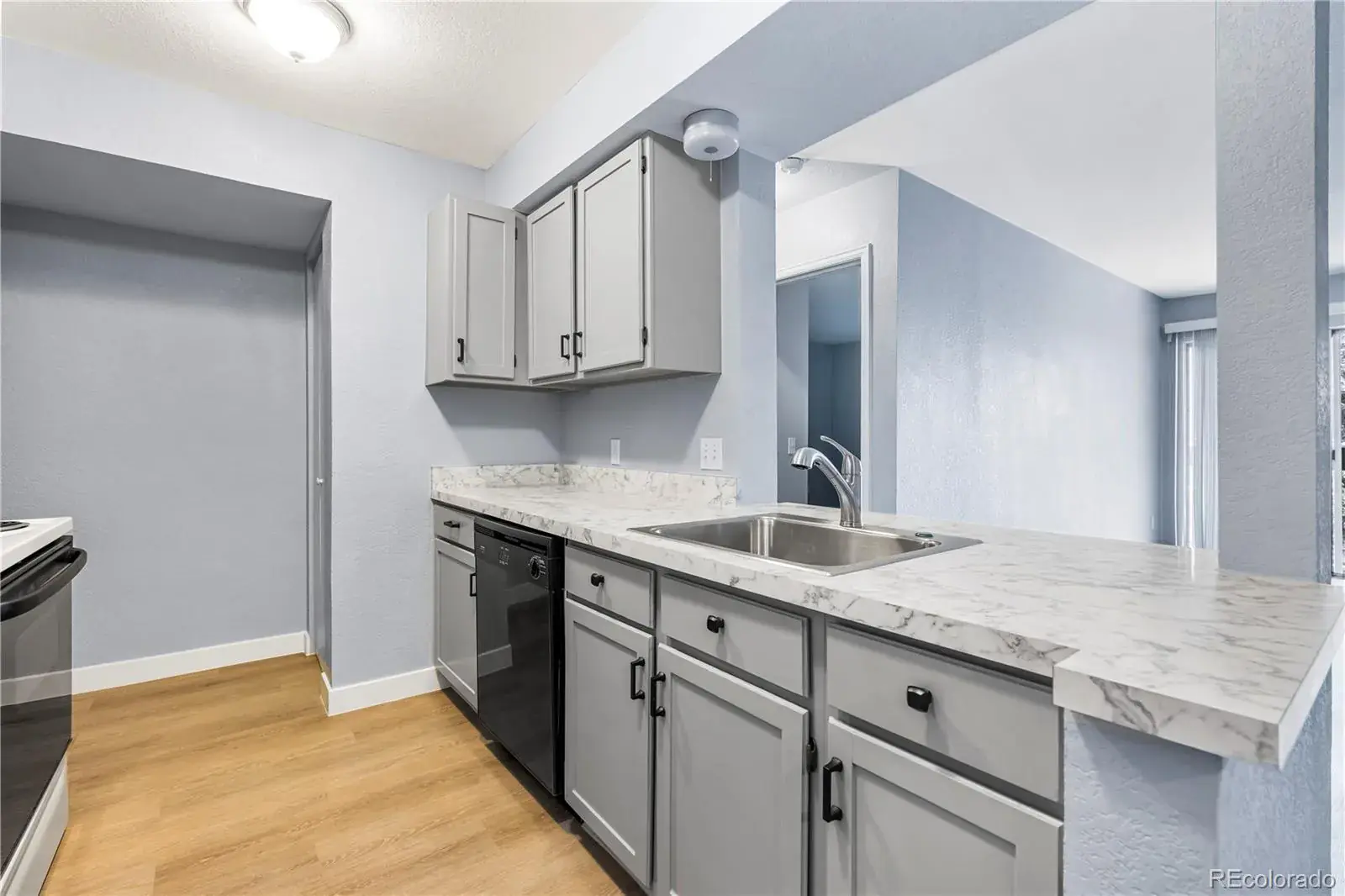 14602 E 2nd Avenue #204C Aurora CO 80011 MLS #REC5163796 02122026194646 1600 8