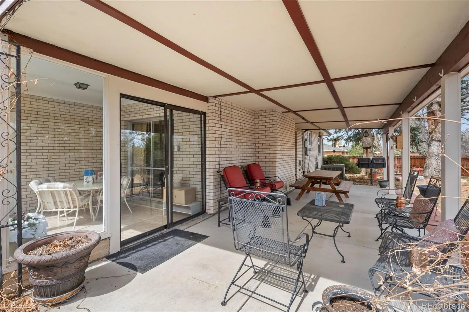 398 Uvalda Street Aurora CO 80011 MLS #REC5167614 05202026000953 1600 39