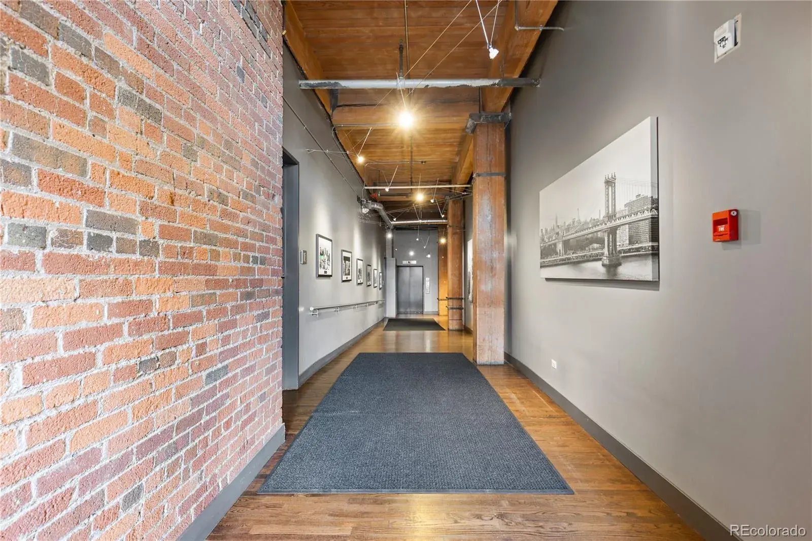 10082025195301 1600 20