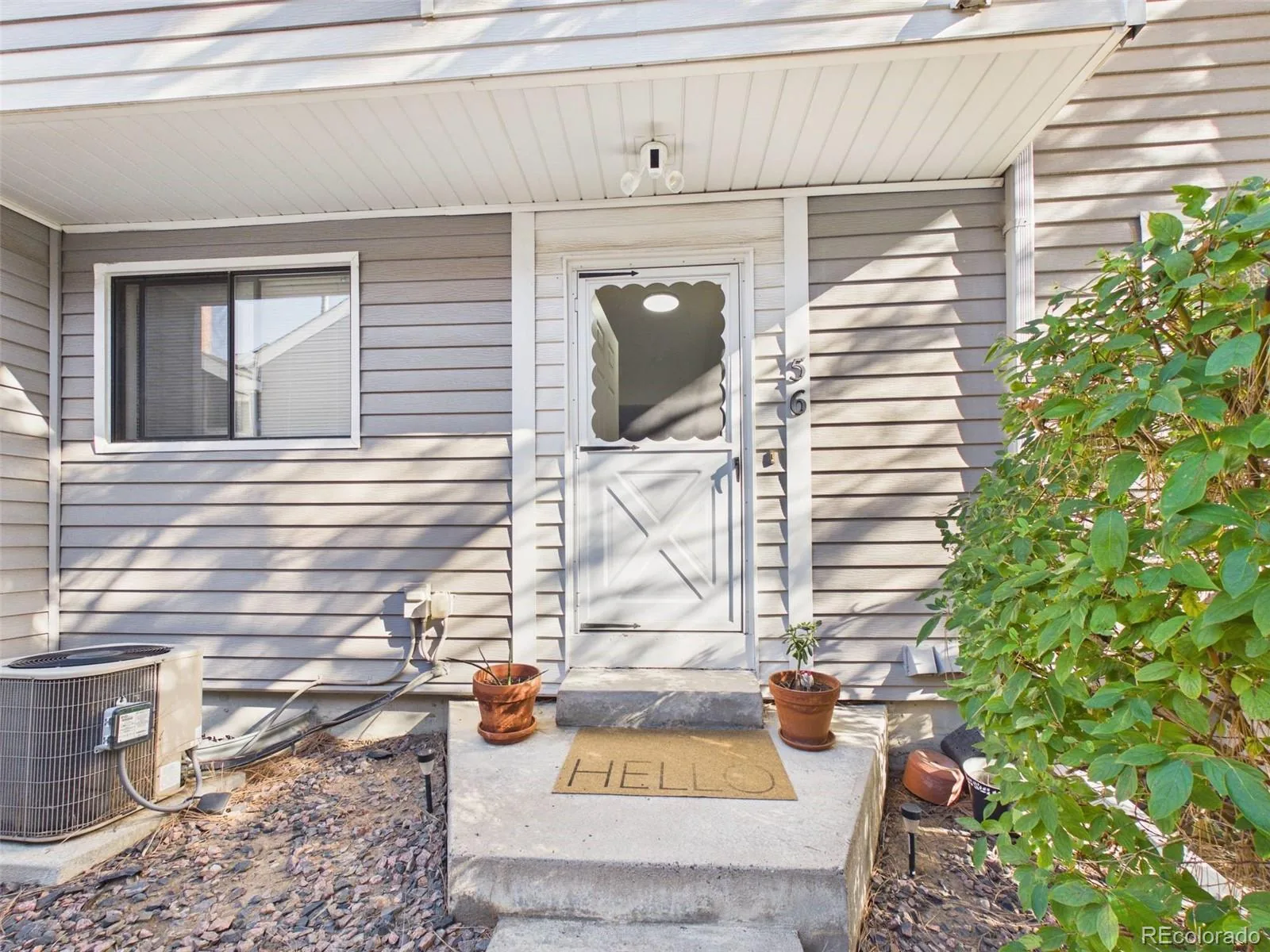 56 S Nome Street Aurora CO 80012 | MLS #REC5168646 09232026032034 1600 1