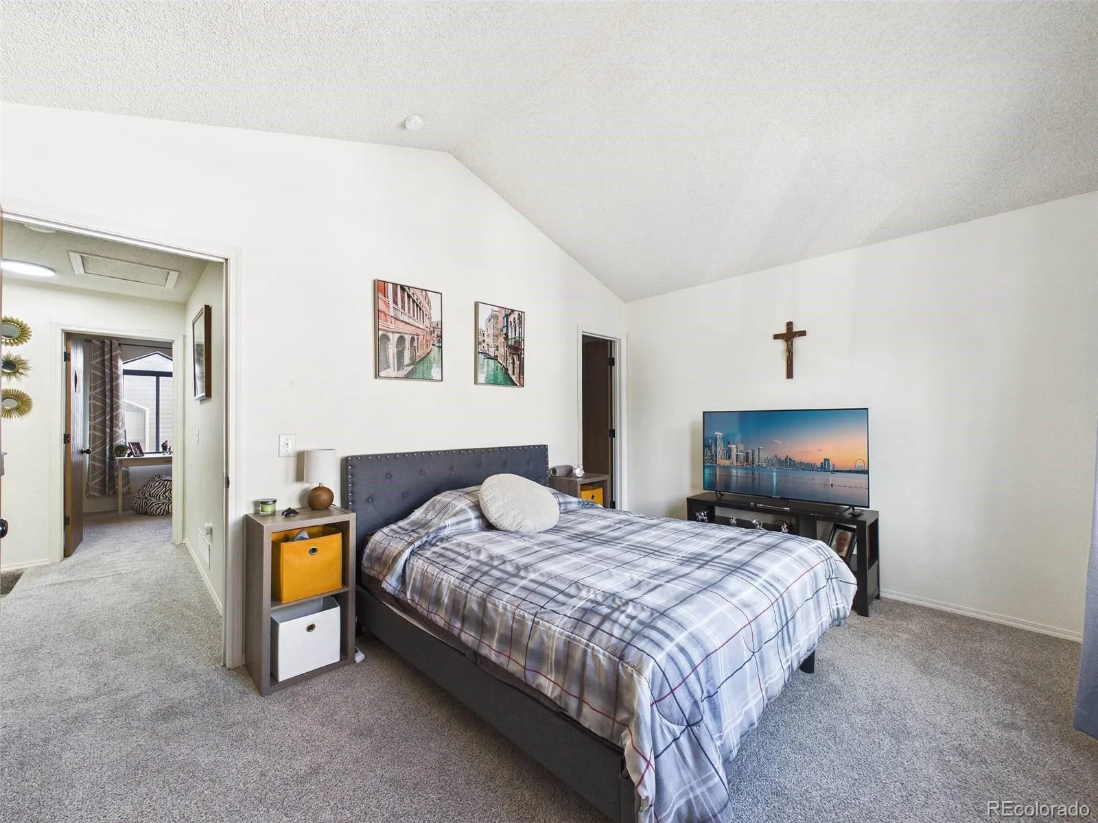 56 S Nome Street Aurora CO 80012 | MLS #REC5168646 09232026032034 1600 14