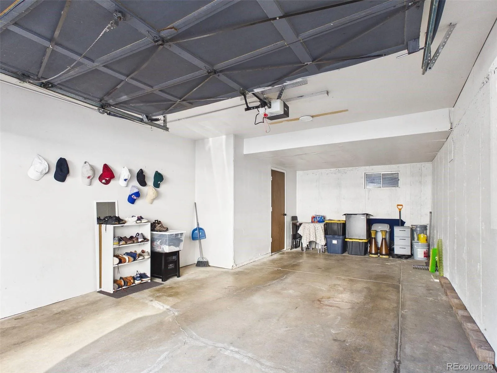 56 S Nome Street Aurora CO 80012 | MLS #REC5168646 09232026032034 1600 19