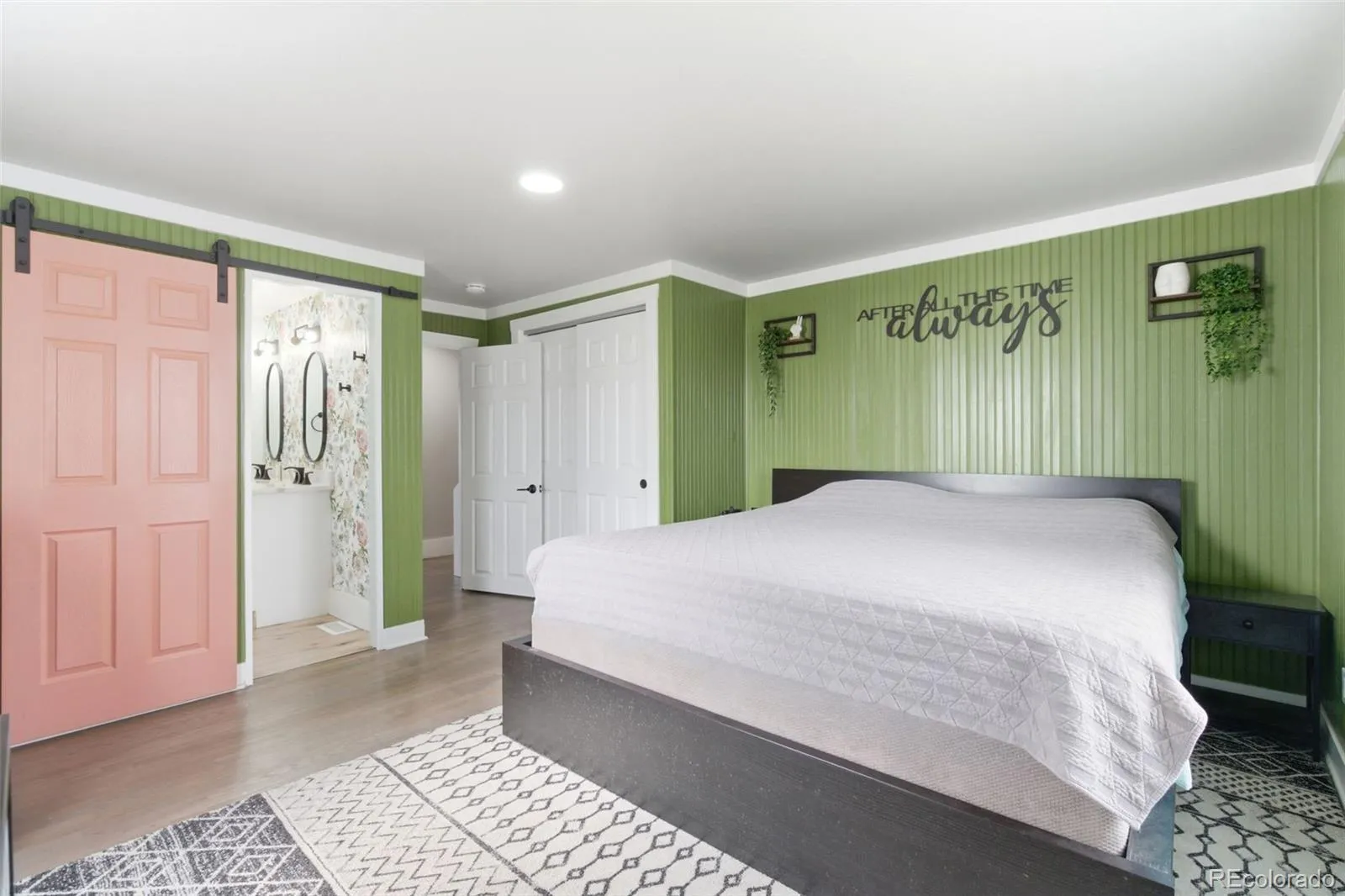 04172026004020 1600 12