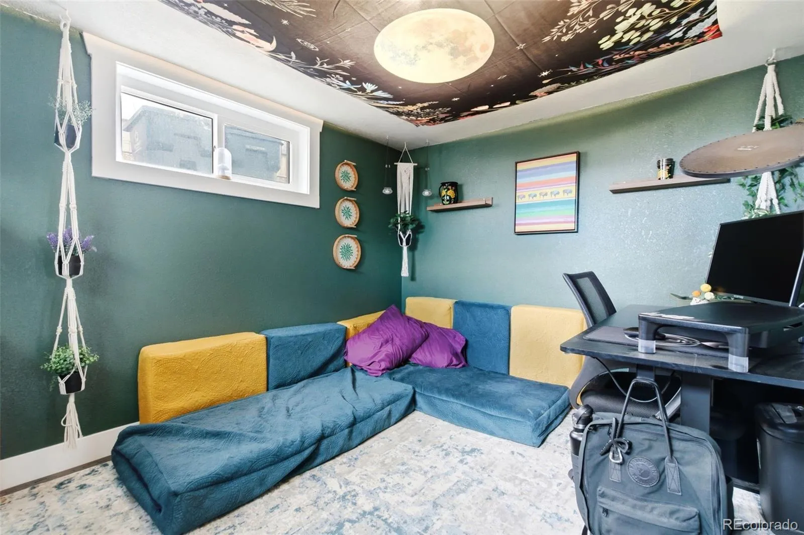 04172026004020 1600 18