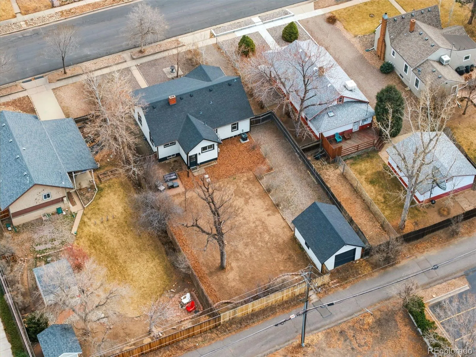 04172026004020 1600 22